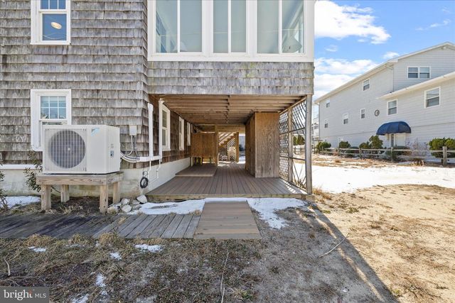 83 N ATLANTIC AVE, Bethany Beach, DE 19930