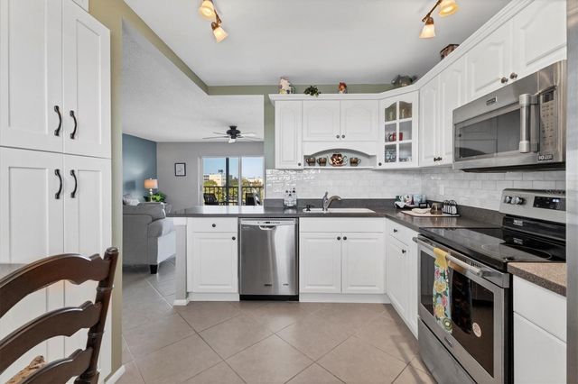 3820 IRONWOOD LANE W 602-I, Bradenton, FL 34209