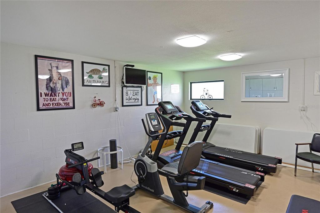 Image 35 of property listing at 3820 IRONWOOD LANE W 602-I, Bradenton, FL 34209