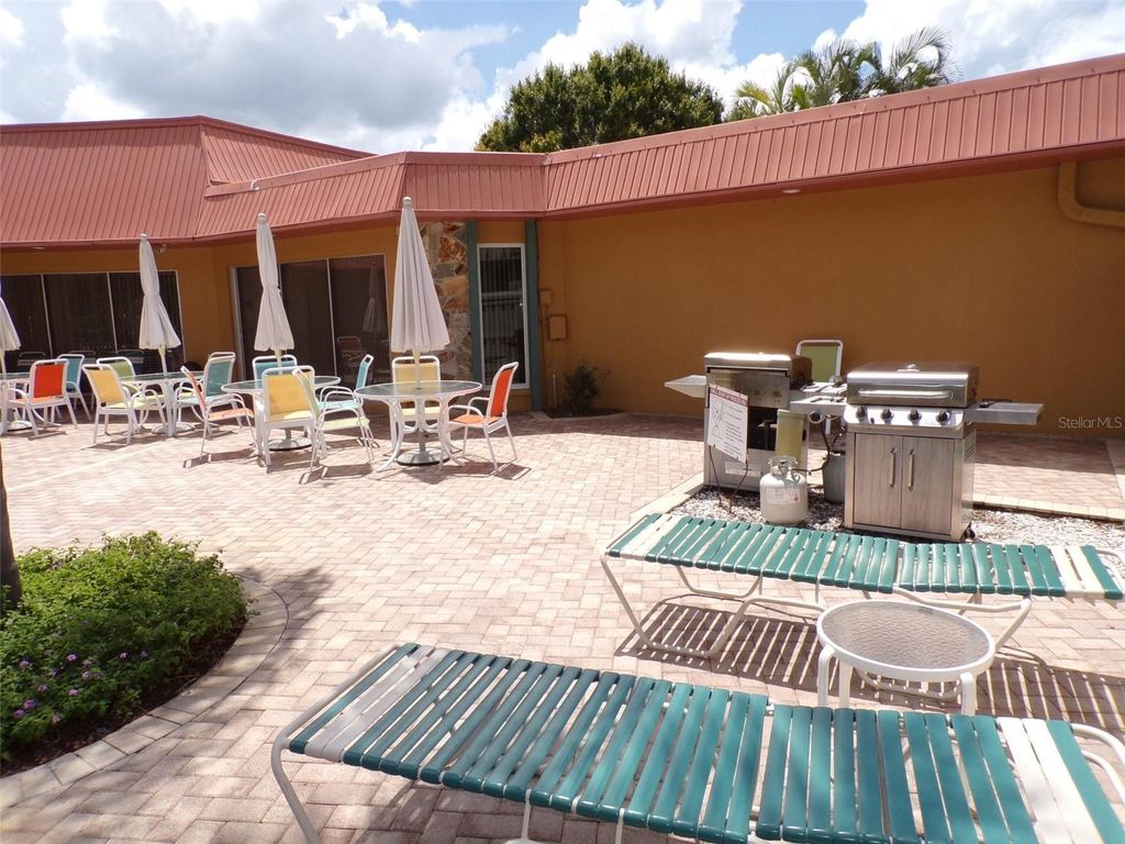 Image 38 of property listing at 3820 IRONWOOD LANE W 602-I, Bradenton, FL 34209