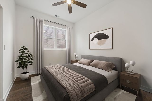 1952 W Ohio Street 2E, Chicago, IL 60622