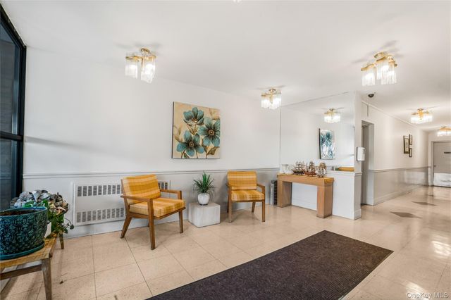 133 Beach 120th Street 3A, Rockaway Park, NY 11694