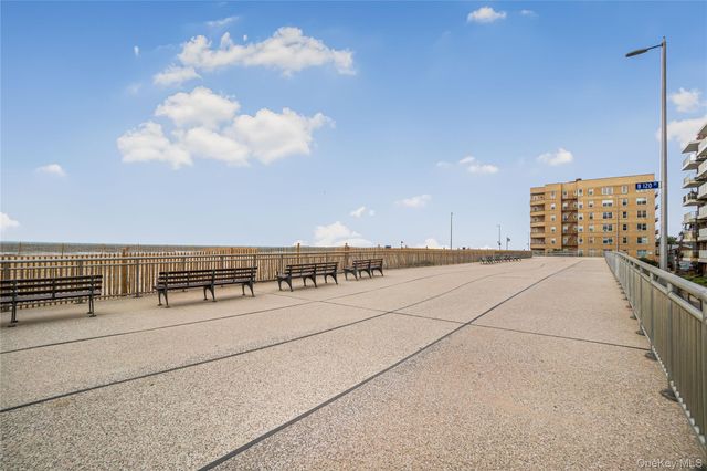 133 Beach 120th Street 3A, Rockaway Park, NY 11694