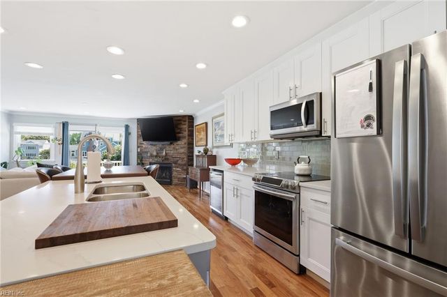 802 Baltic WALK, Virginia Beach, VA 23451