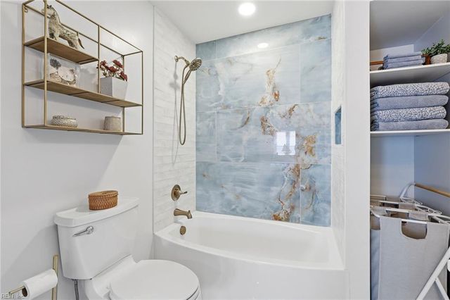 802 Baltic WALK, Virginia Beach, VA 23451