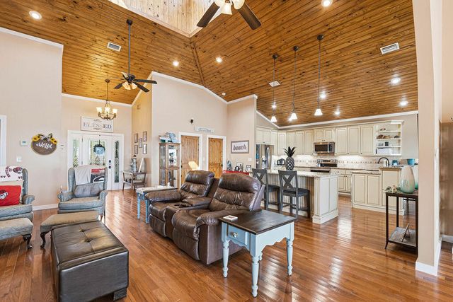 51 Alden Lane, Freeport, FL 32439