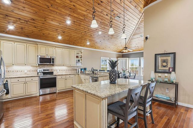 51 Alden Lane, Freeport, FL 32439