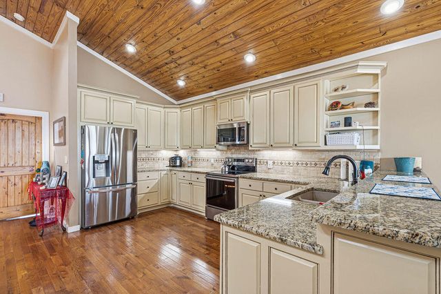 51 Alden Lane, Freeport, FL 32439