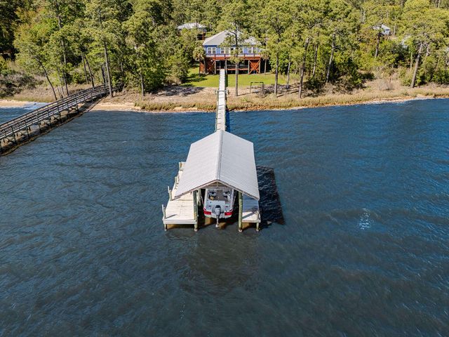 51 Alden Lane, Freeport, FL 32439