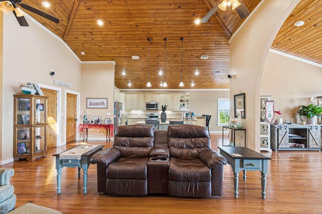 51 Alden Lane, Freeport, FL 32439