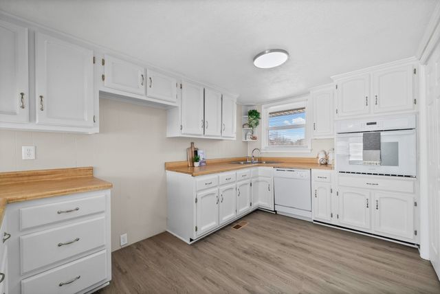 212 Jackson Road, Clarksville, TN 37042