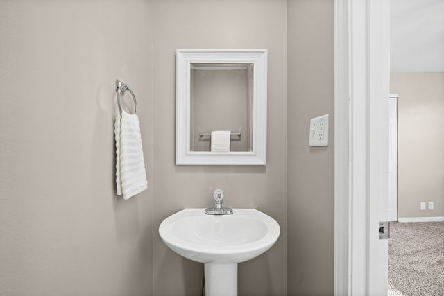 212 Jackson Road, Clarksville, TN 37042