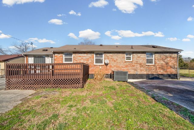 212 Jackson Road, Clarksville, TN 37042