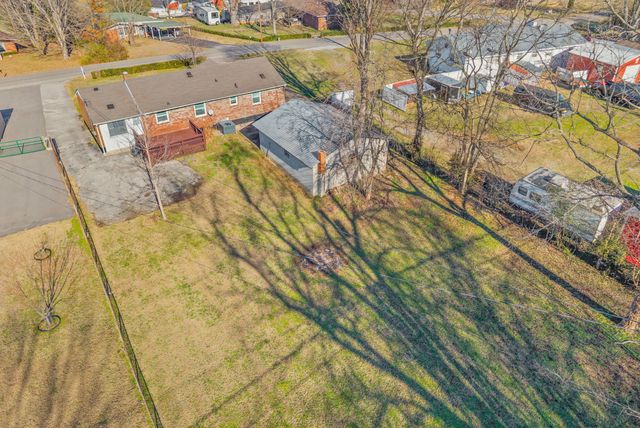 212 Jackson Road, Clarksville, TN 37042