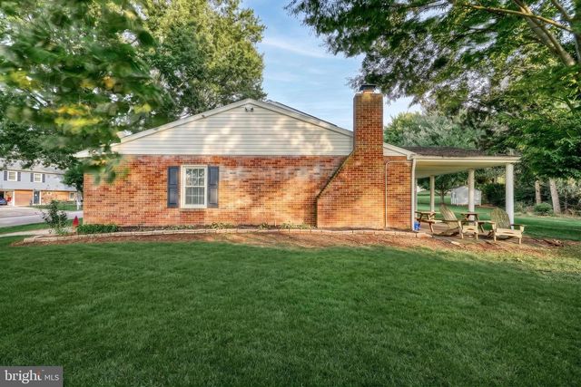1780 N EMERALD AVE, York, PA 17408
