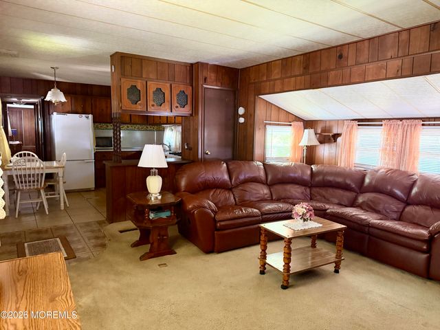 603 Quiet Way, Toms River, NJ 08755