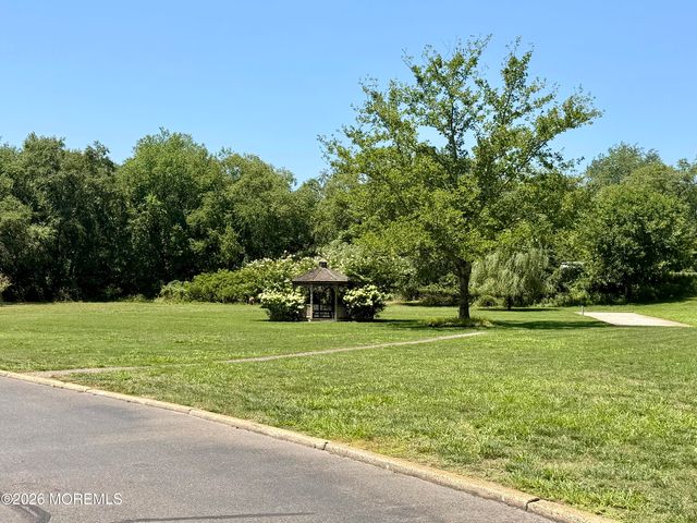 603 Quiet Way, Toms River, NJ 08755