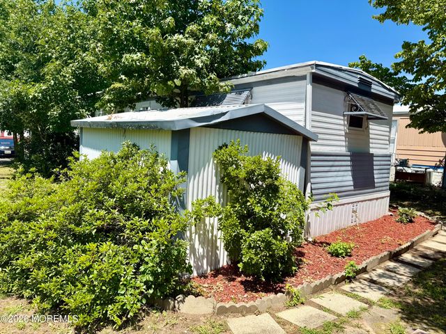 603 Quiet Way, Toms River, NJ 08755