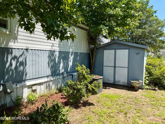 603 Quiet Way, Toms River, NJ 08755