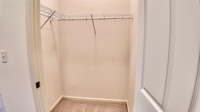 10325 Providence Drive 104, Johnston, IA 50131