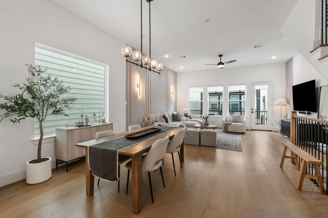 857 Fisher Street F, Houston, TX 77018