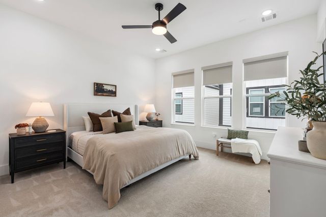 857 Fisher Street F, Houston, TX 77018