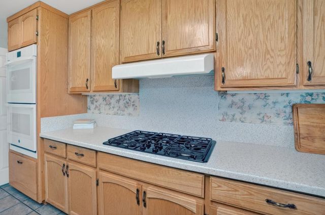 2410 Grapevine Gulch Rd, Ione, CA 95640