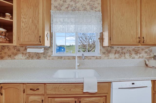 2410 Grapevine Gulch Rd, Ione, CA 95640