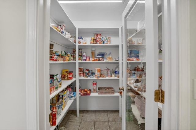 2410 Grapevine Gulch Rd, Ione, CA 95640