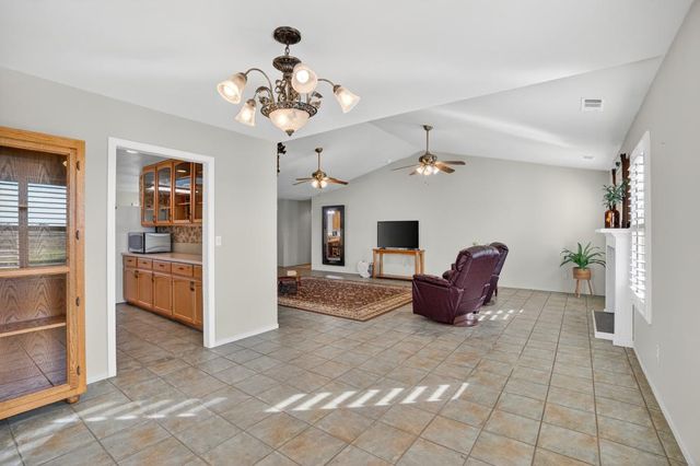 2410 Grapevine Gulch Rd, Ione, CA 95640