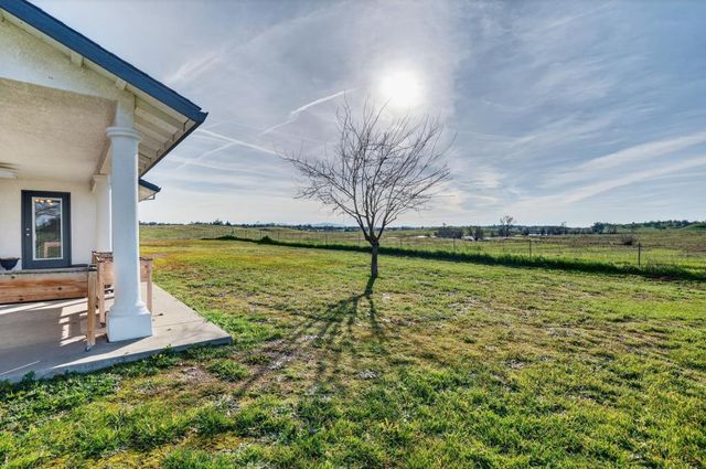 2410 Grapevine Gulch Rd, Ione, CA 95640