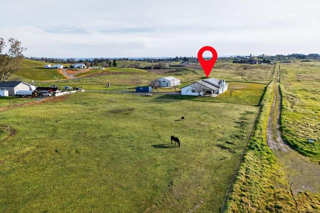 2410 Grapevine Gulch Rd, Ione, CA 95640