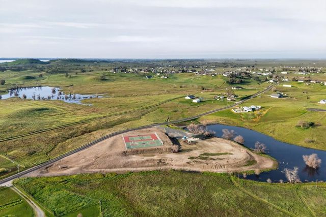 2410 Grapevine Gulch Rd, Ione, CA 95640