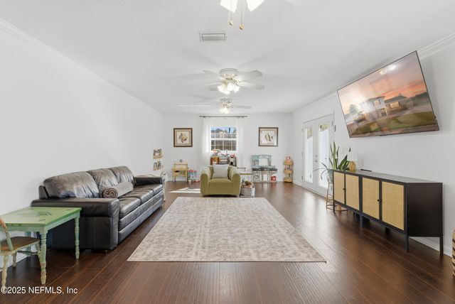 276 BAISDEN Road, Jacksonville, FL 32218