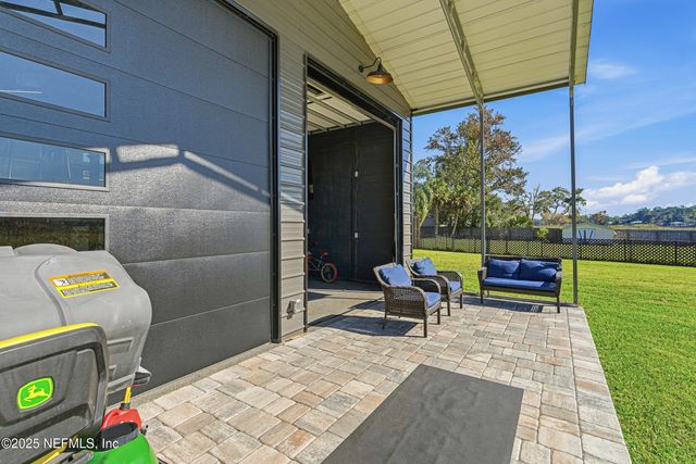 276 BAISDEN Road, Jacksonville, FL 32218