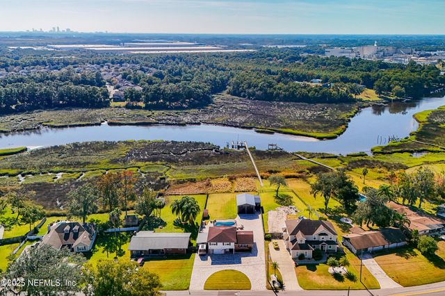 276 BAISDEN Road, Jacksonville, FL 32218