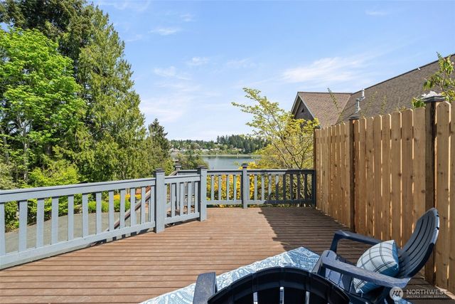 2490 Rocky Point Road NW, Bremerton, WA 98312