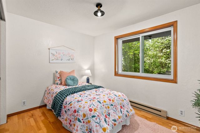 2490 Rocky Point Road NW, Bremerton, WA 98312