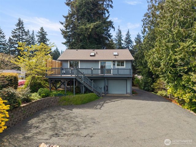 2490 Rocky Point Road NW, Bremerton, WA 98312