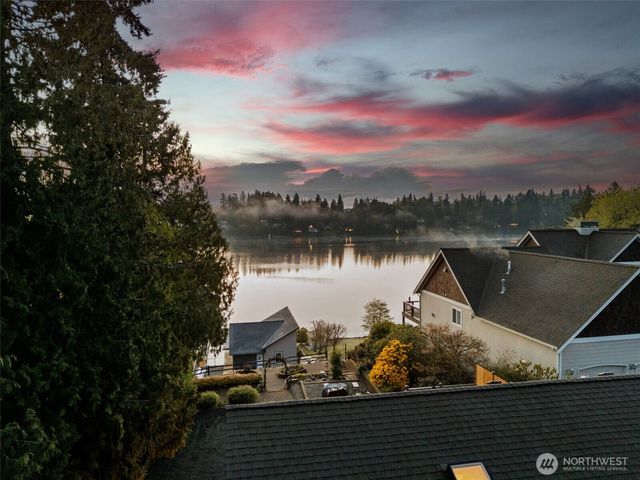 2490 Rocky Point Road NW, Bremerton, WA 98312