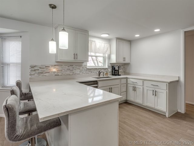 7029 E 63rd Street, Tulsa, OK 74133