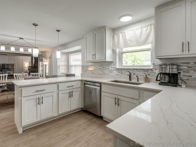 7029 E 63rd Street, Tulsa, OK 74133