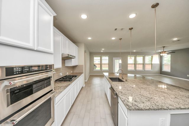 28215 Shorecrest Lane, Katy, TX 77494