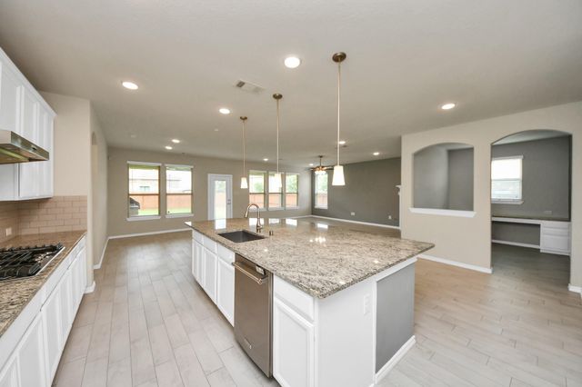 28215 Shorecrest Lane, Katy, TX 77494