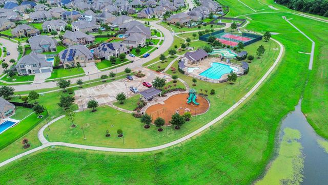 28215 Shorecrest Lane, Katy, TX 77494