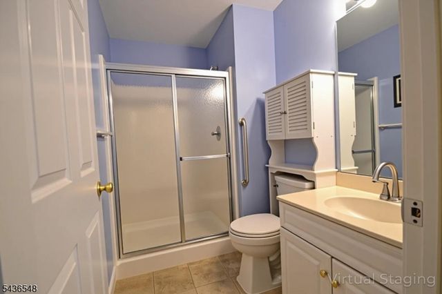 4 Chanda Ct 4, Clifton City, NJ 07012