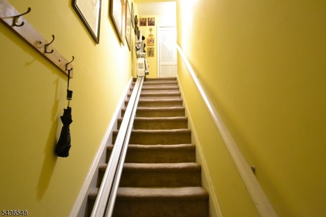 4 Chanda Ct 4, Clifton City, NJ 07012