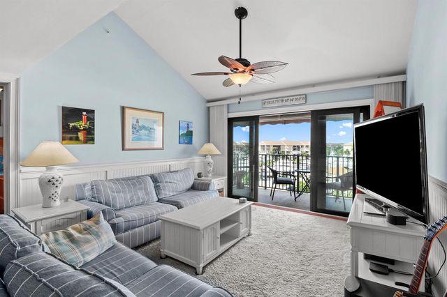 901 Seafarer Circle 503, Jupiter, FL 33477