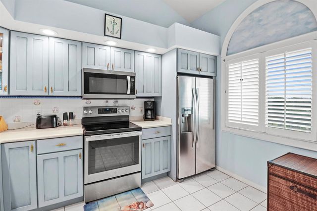 901 Seafarer Circle 503, Jupiter, FL 33477