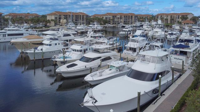 901 Seafarer Circle 503, Jupiter, FL 33477